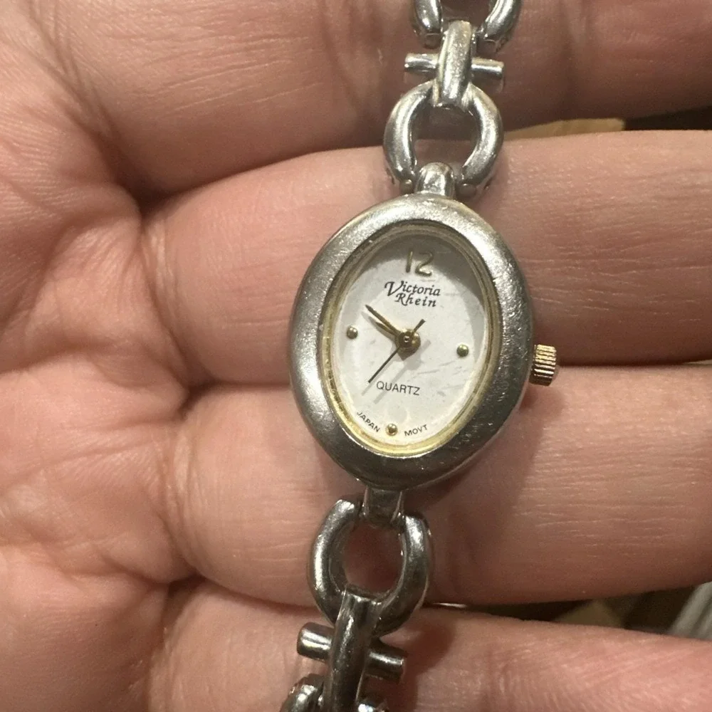 Vintage Victoria‎ Rhein Quartz 18mm Women's Watch Working Fit 6.5 New Battery